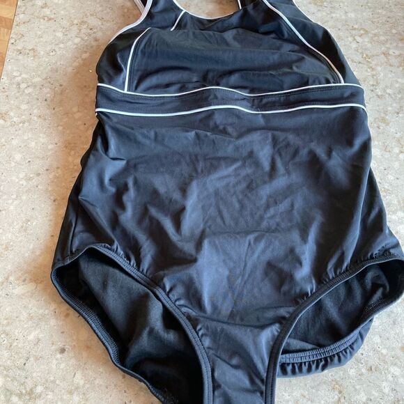 Land’s End shelf bra high neck one piece swimsuit black white piping trim 10 - Picture 3 of 6